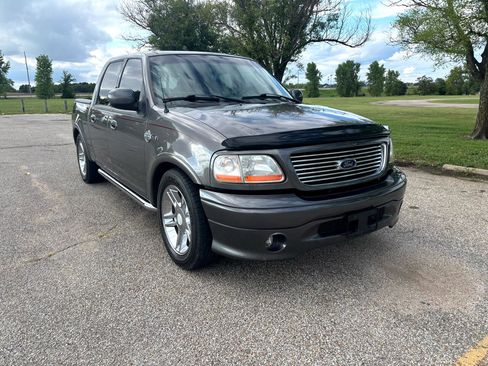 Used 2002 Ford F150 Harley-Davidson image 39