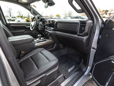 Used 2025 Chevrolet Silverado 1500 RST w/ RST All Star Premium Package AWD/4WD image 29