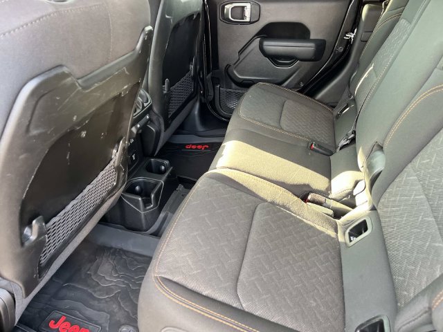 Certified 2026 Jeep Gladiator Mojave AWD/4WD image 19