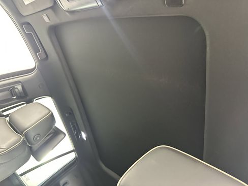 Certified 2023 GMC Yukon SLT w/ Max Trailering Package image 21