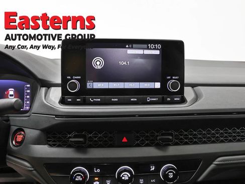 Used 2025 Honda Accord LX image 12