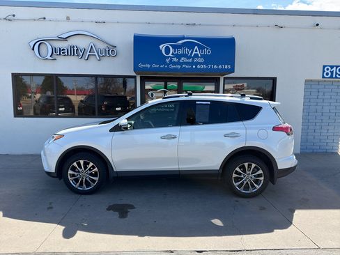 Used 2018 Toyota RAV4 Limited w/ All Weather Liner Package image 1