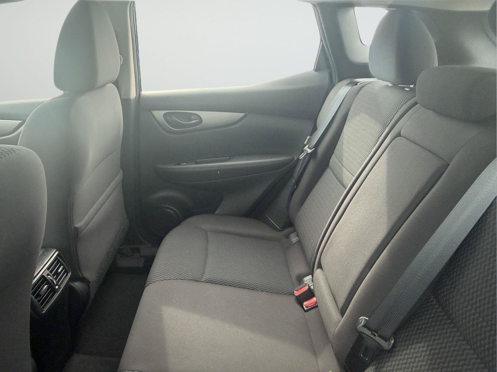 Used 2020 Nissan Rogue Sport S AWD/4WD image 18
