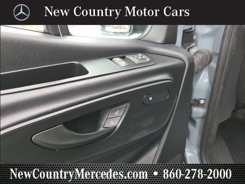 Used 2022 Mercedes-Benz Sprinter 2500 image 16