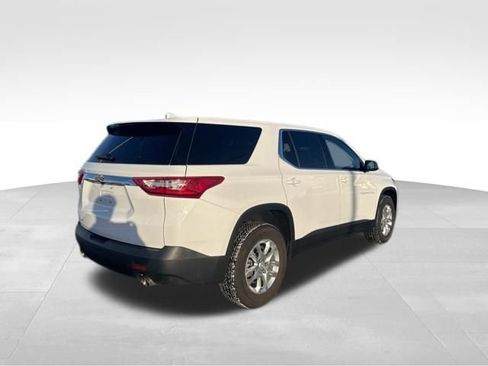 Used 2021 Chevrolet Traverse LS AWD/4WD image 6