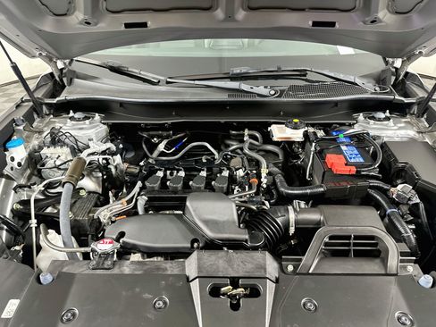 Used 2025 Honda CR-V LX image 30