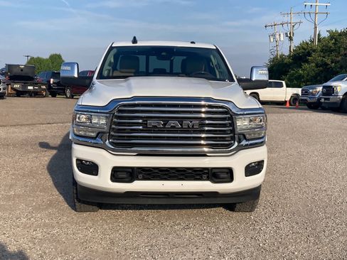 Used 2023 RAM 2500 Limited w/ Safety Group AWD/4WD image 10