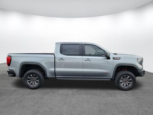 Used 2025 GMC Sierra 1500 AT4X AWD/4WD image 4