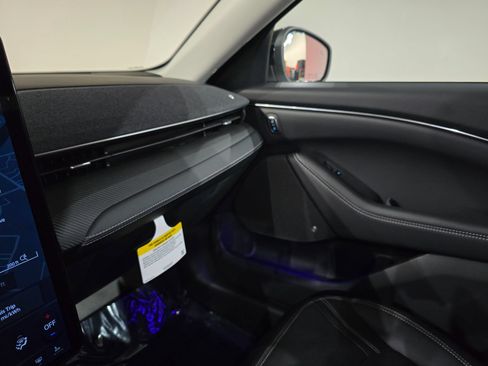 New 2025 Ford Mustang Mach-E Premium AWD/4WD image 32