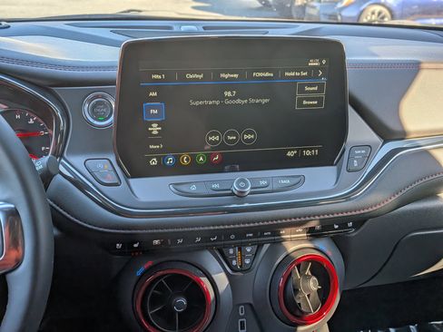 Certified 2025 Chevrolet Blazer RS w/ Driver Confidence II Package image 26