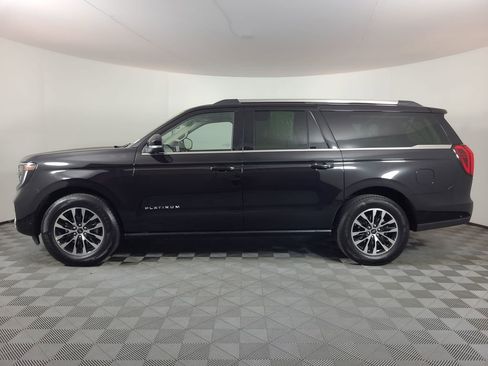 Used 2025 Ford Expedition Max Platinum image 6