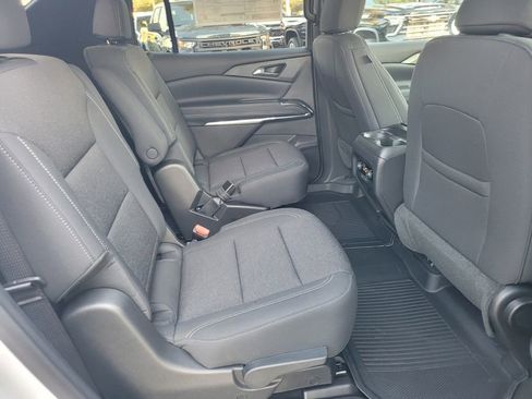 New 2026 Chevrolet Traverse LT w/ LPO, Floor Liner Package image 16