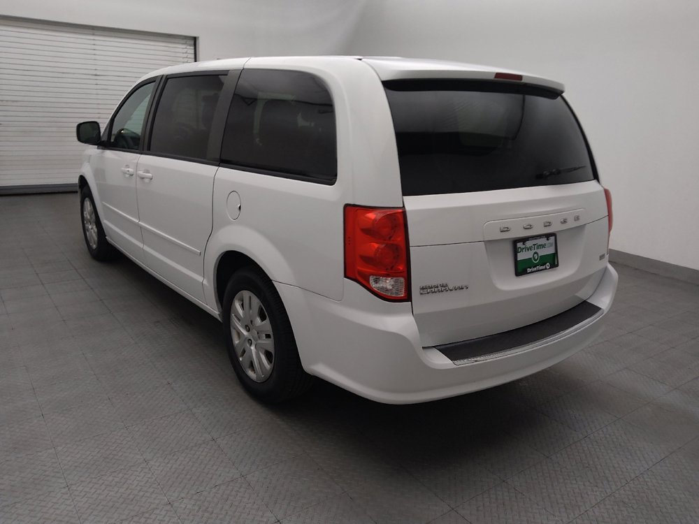 Used 2017 Dodge Grand Caravan SE FWD image 5