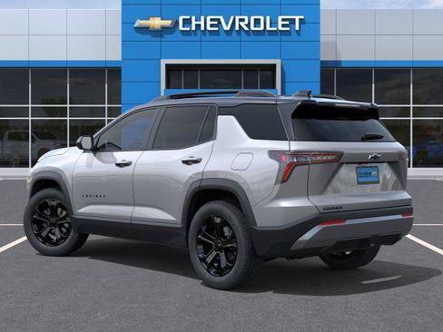 New 2026 Chevrolet Equinox LT w/ Midnight Edition FWD image 3