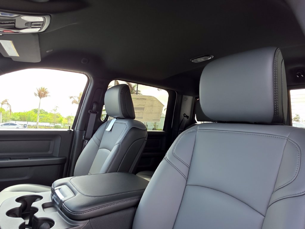 New 2026 RAM 2500 Tradesman AWD/4WD image 12