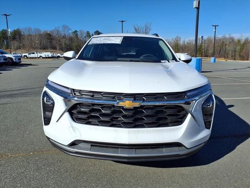 New 2026 Chevrolet Trax LT image 30