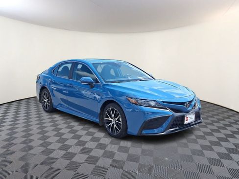 Certified 2024 Toyota Camry SE w/ Cold Weather Package FWD image 5