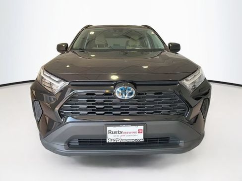 Certified 2023 Toyota RAV4 LE AWD/4WD image 2