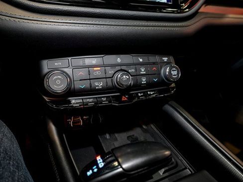 Used 2021 Dodge Durango GT image 42