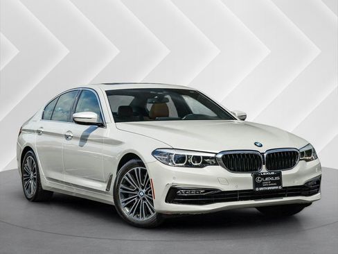 Used 2018 BMW 540i RWD image 1