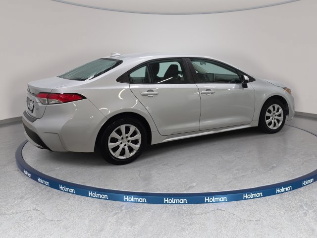 Used 2020 Toyota Corolla LE FWD image 6