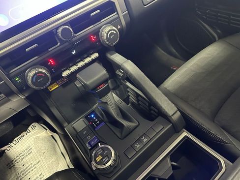 Used 2025 Toyota 4Runner TRD Off-Road Premium image 38