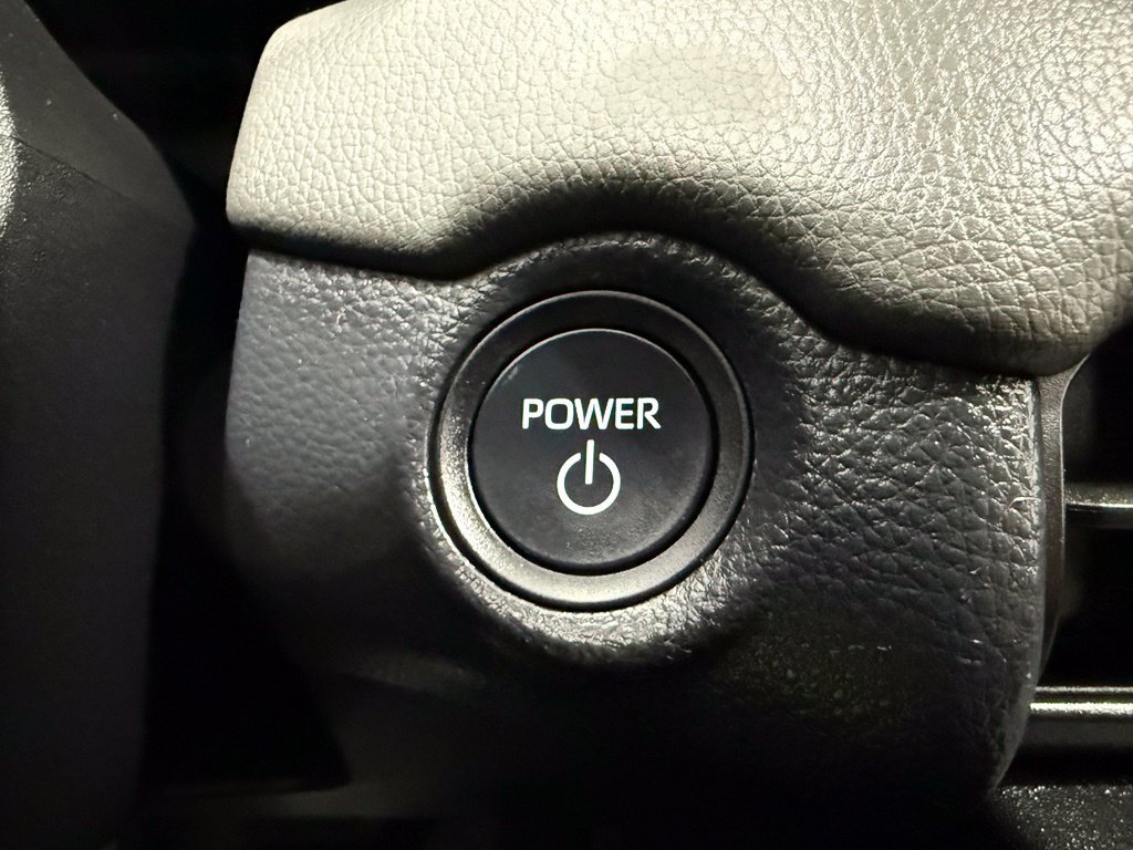Used 2026 Toyota RAV4 LE AWD/4WD image 39