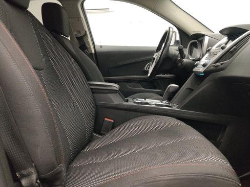 Used 2015 Chevrolet Equinox LT w/ Driver Convenience Package image 21