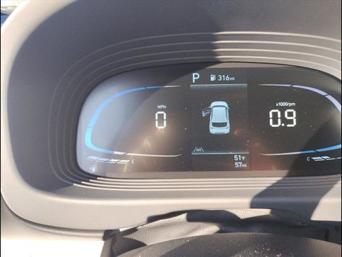 New 2026 Hyundai Venue SEL FWD image 26