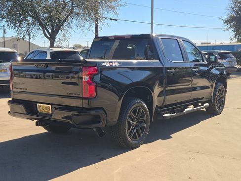 Used 2025 Chevrolet Silverado 1500 Custom w/ Turbomax Blackout Package image 7