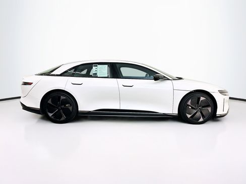 Used 2024 Lucid Air Touring AWD/4WD image 10