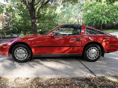 Used 1987 Nissan 300ZX Hatchback RWD image 3