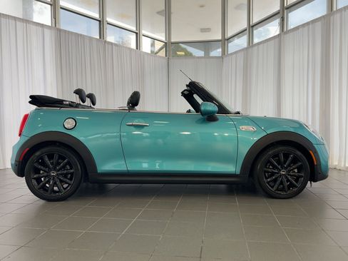 Used 2019 MINI Cooper S w/ Driver Assistance Package image 8
