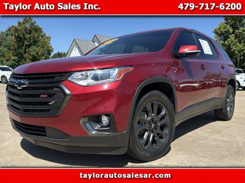Used 2020 Chevrolet Traverse RS FWD image 1