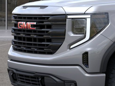 Used 2026 GMC Sierra 1500 Elevation AWD/4WD image 13