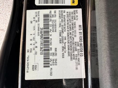 Used 2015 Ford Fusion SE w/ Equipment Group 201A FWD image 54