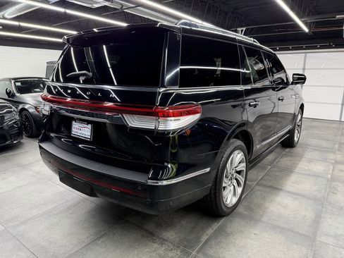 Used 2023 Lincoln Navigator Reserve image 7