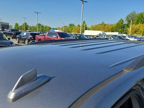 Used 2019 Chevrolet Tahoe LT AWD/4WD image 13