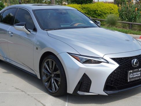 Used 2025 Lexus IS 350 F Sport w/ Accessory Package RWD image 3