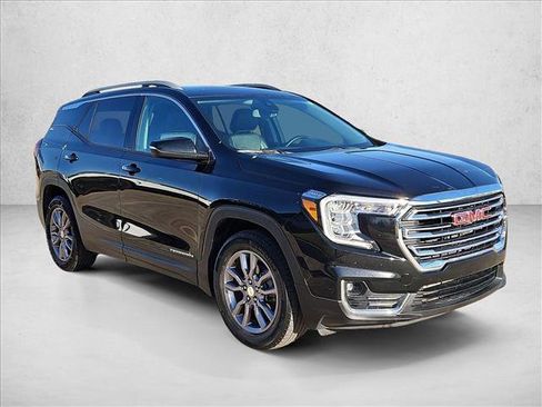 Used 2023 GMC Terrain SLT FWD image 3