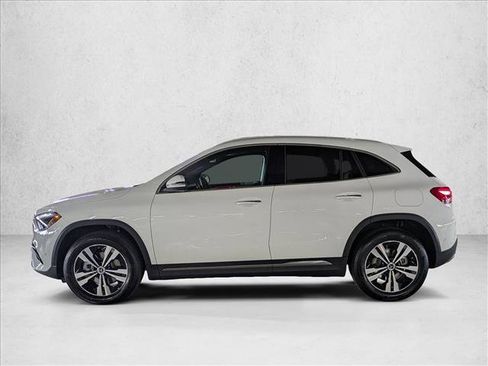 Certified 2026 Mercedes-Benz GLA 250 image 11