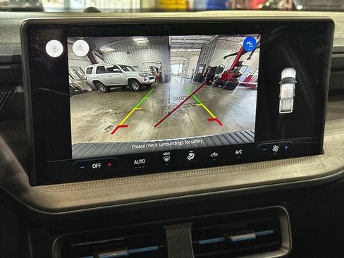 New 2026 Ford Maverick Lobo AWD/4WD image 20