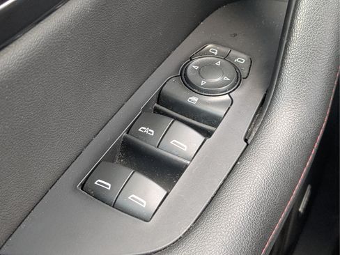 Used 2020 Chevrolet Blazer RS AWD/4WD image 25