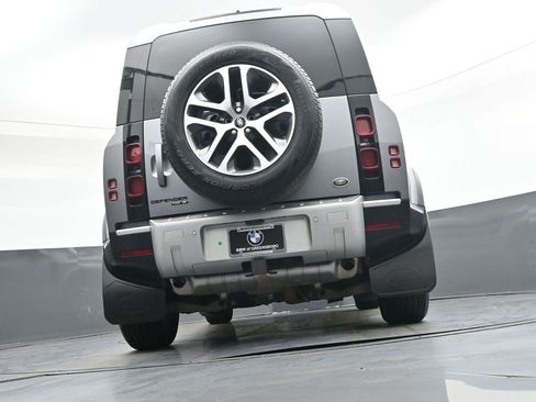 Used 2020 Land Rover Defender 110 SE AWD/4WD image 37