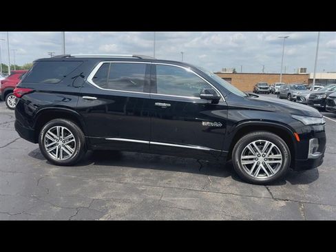Certified 2023 Chevrolet Traverse High Country FWD image 9