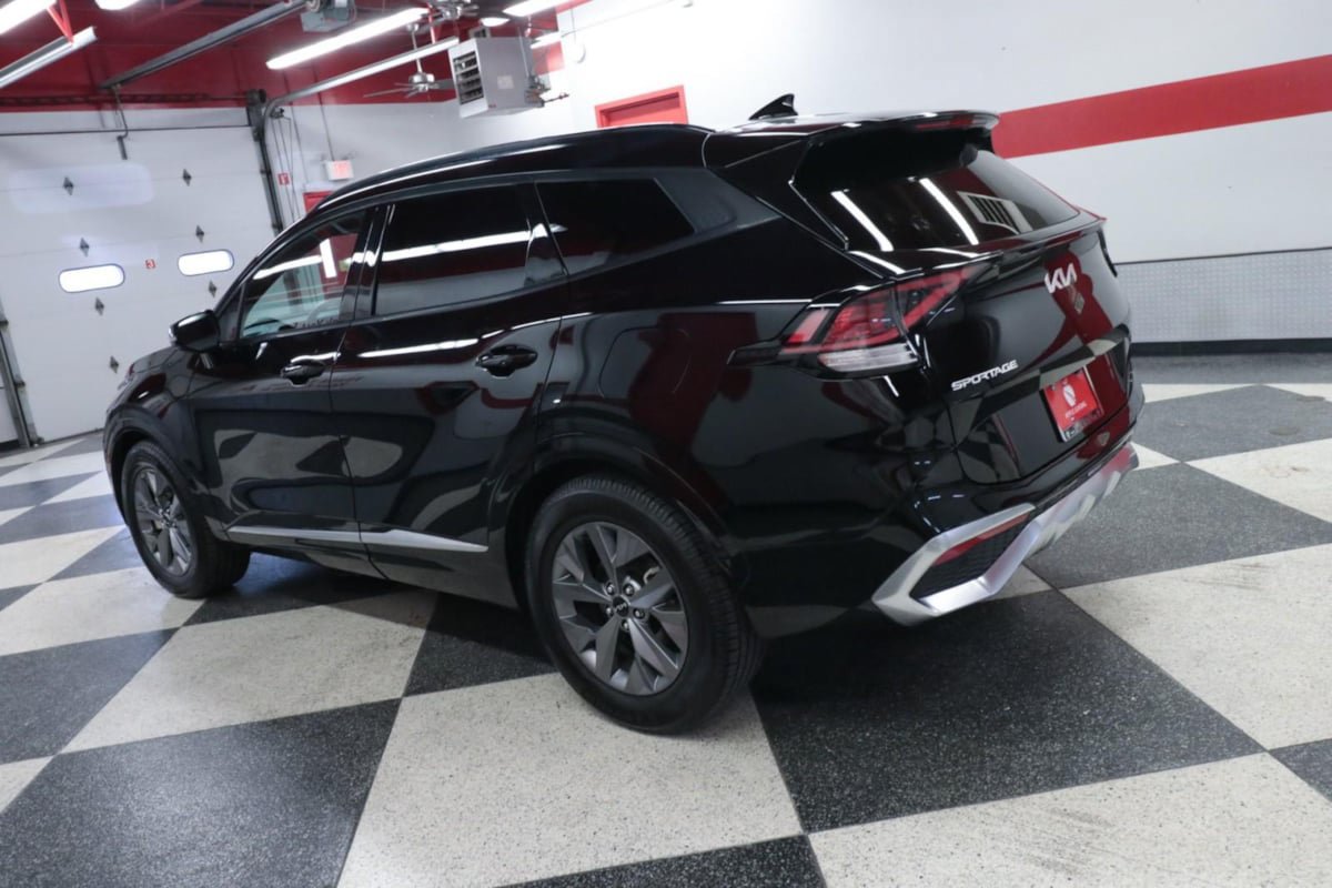 Used 2023 Kia Sportage SX FWD image 6