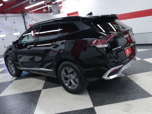 Used 2023 Kia Sportage SX FWD image 6