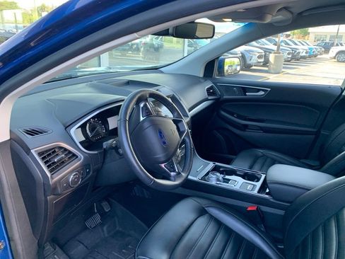 Used 2020 Ford Edge SEL w/ Cold Weather Package AWD/4WD image 10
