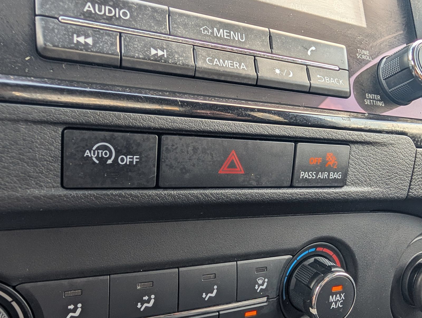 Used 2024 Nissan Frontier S w/ Technology Package AWD/4WD image 32