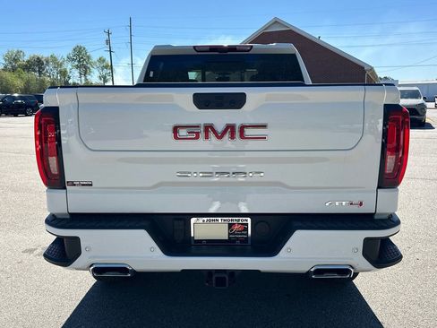 New 2026 GMC Sierra 1500 AT4 w/ AT4 Premium Package image 7